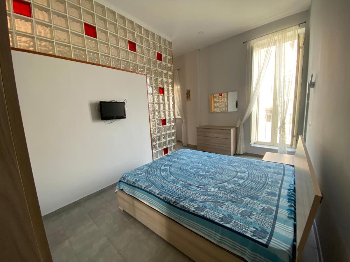 B&B Historic Center Apartments Napoli Bagian luar foto