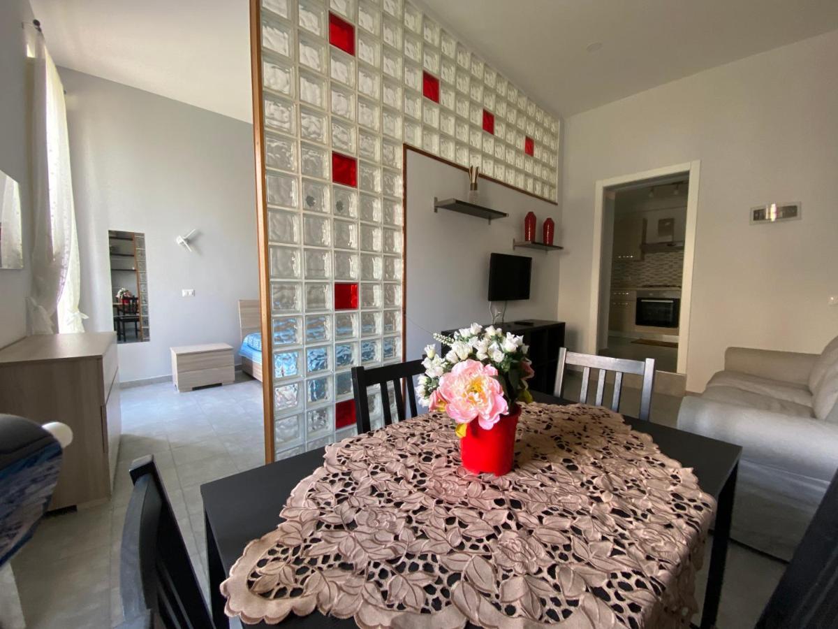 B&B Historic Center Apartments Napoli Bagian luar foto
