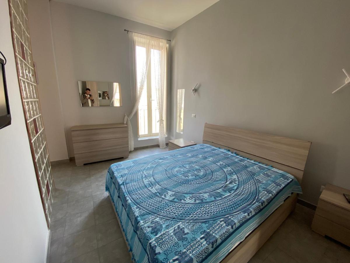 B&B Historic Center Apartments Napoli Bagian luar foto