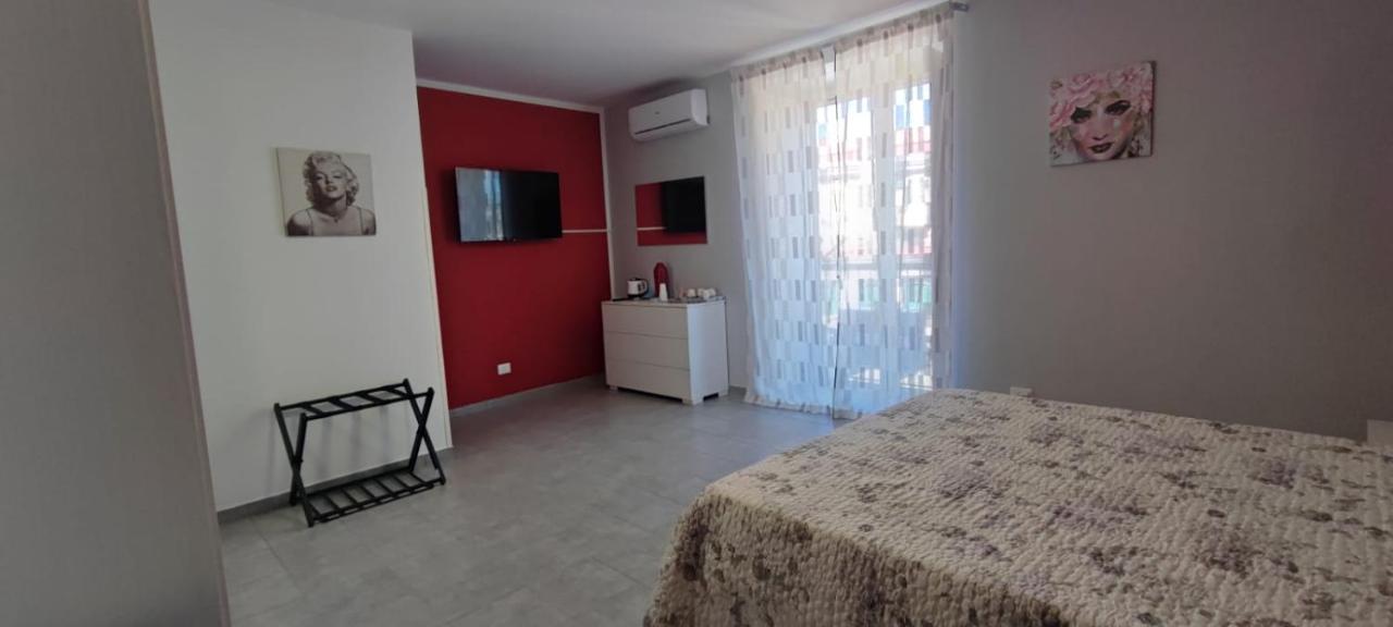 B&B Historic Center Apartments Napoli Bagian luar foto
